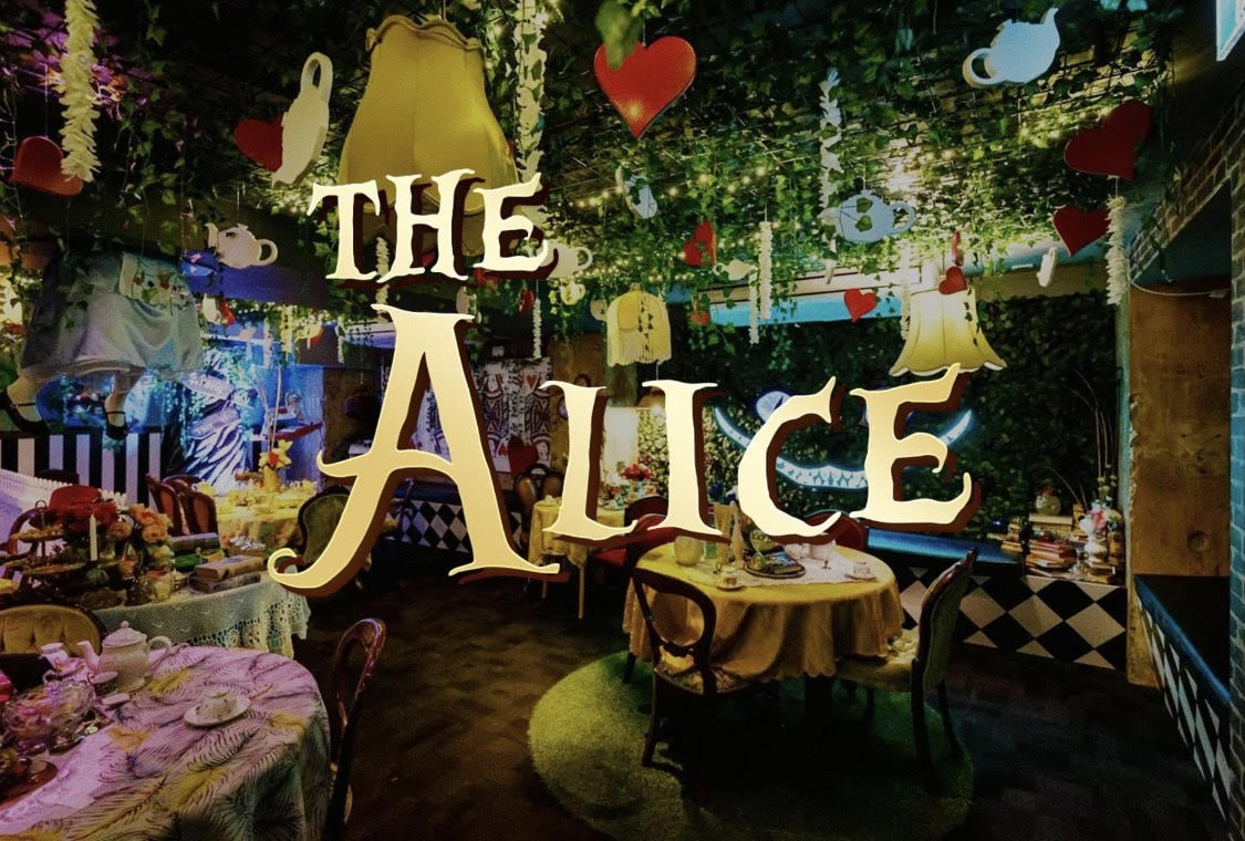 Alice in Wonderland Party - Jacksonville Party Company